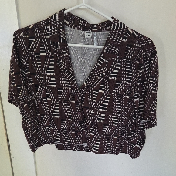 Zara Tops - Zara Geometric Patterned Blouse in Brown and White